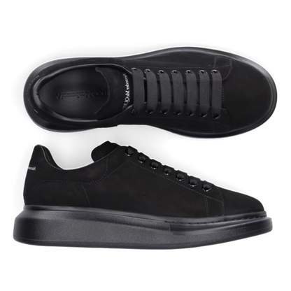 OVERSIZED BLACK SUEDE