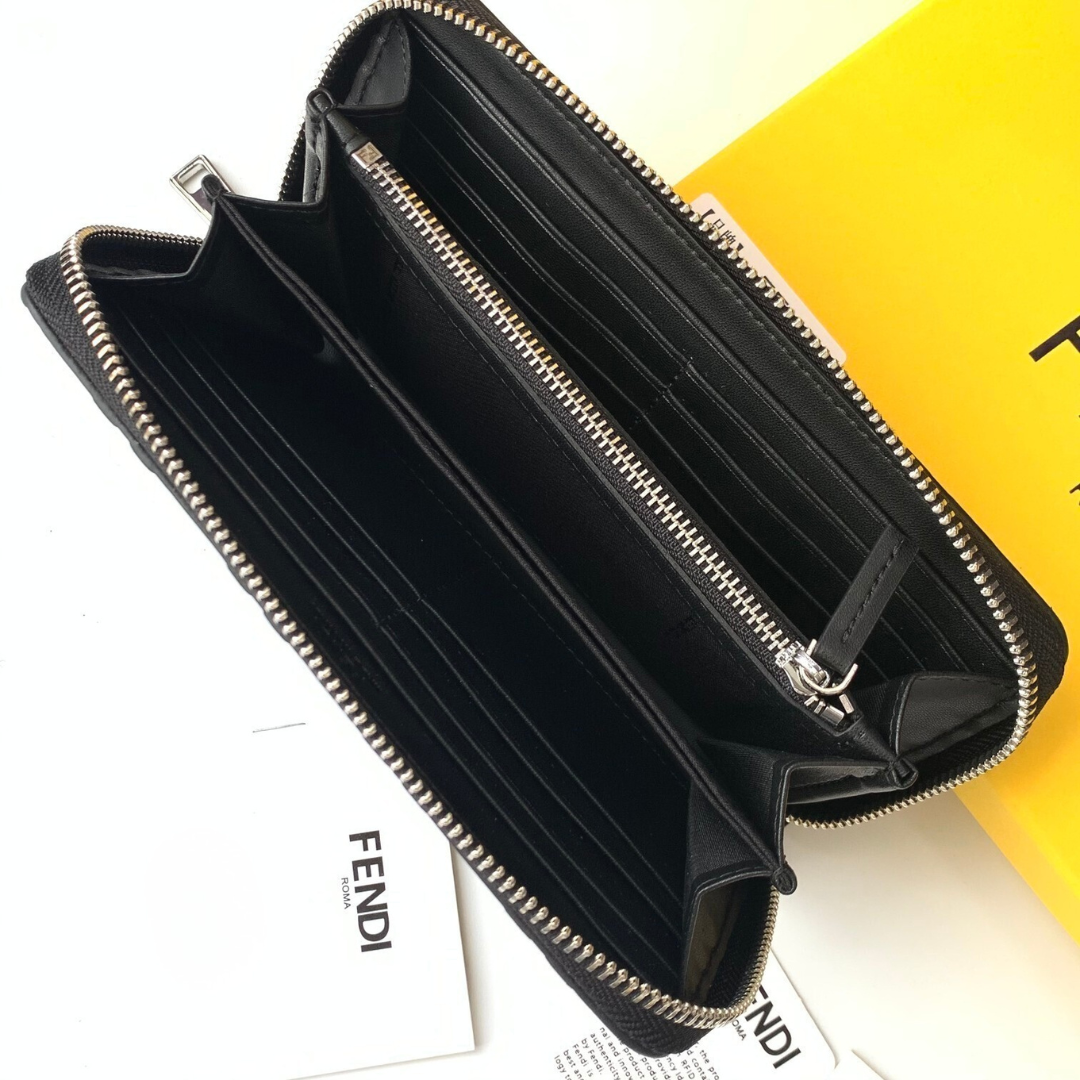 Two-tone Zucca leather zip wallet
