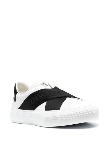 Urban-Street-Sneakers in Weiß/Schwarz