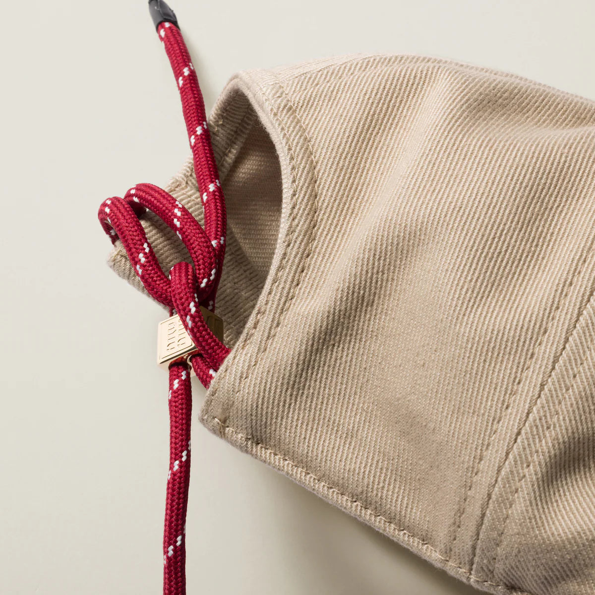 Baseballkappe aus Denim Beige/Amaranth