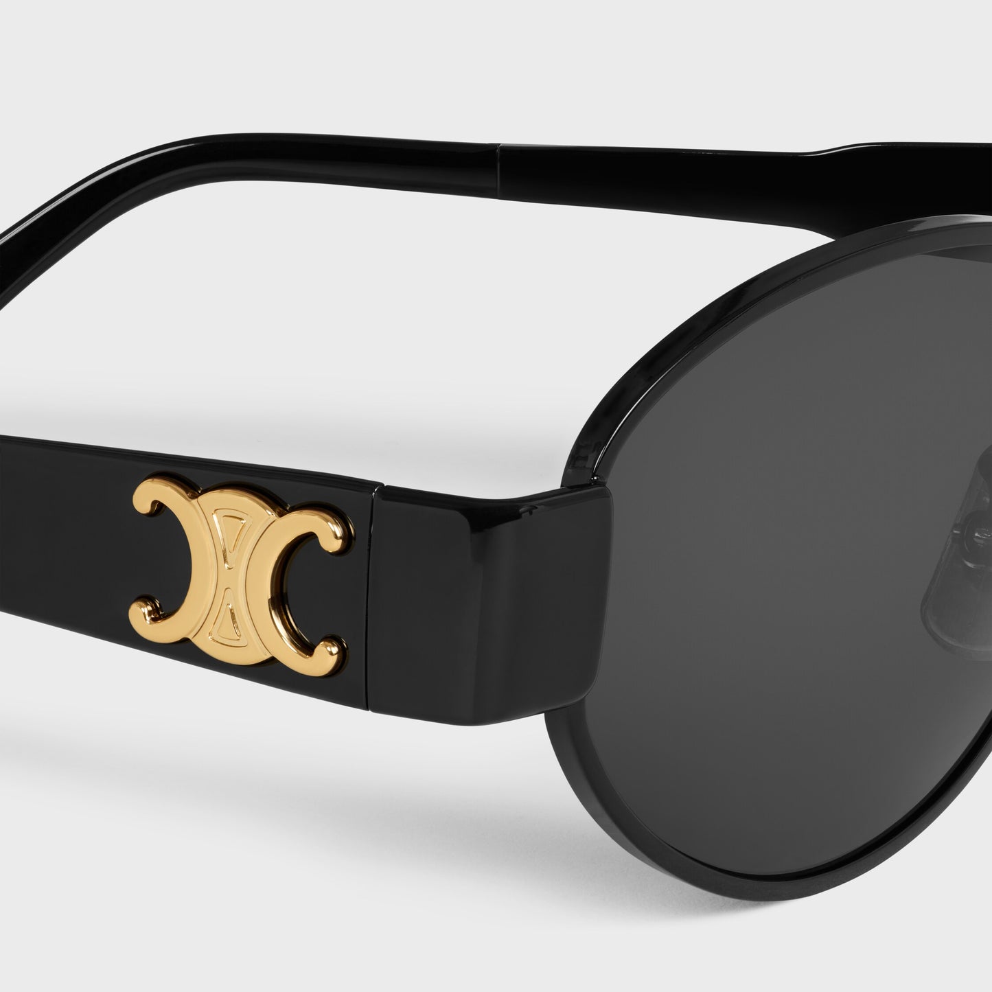 Triomphe Metal 01 Sonnenbrille aus Metall in Schwarz / Rauchgrau für Damen