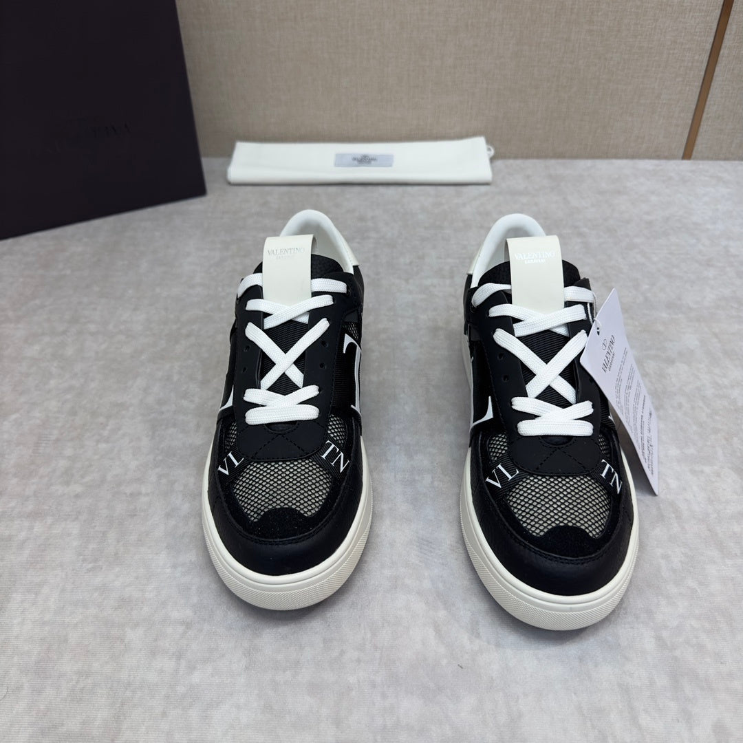 VL7N Sneakers aus Leder Schwarz