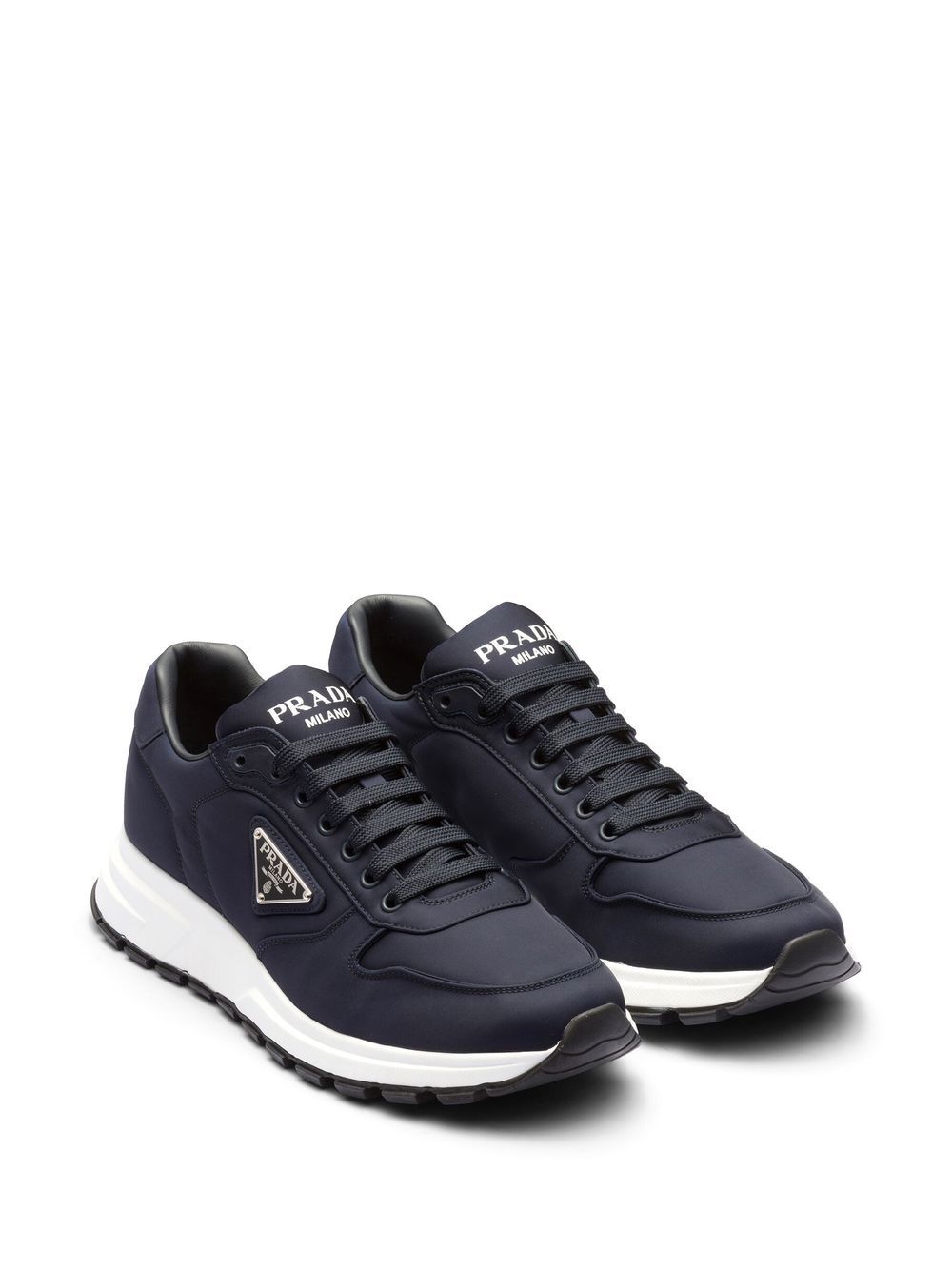 Low sneakers with blue logo print
