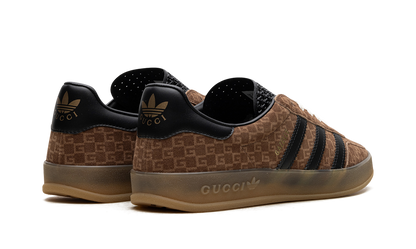 GG x Adidas Gazelle – GG Monogram – Braun