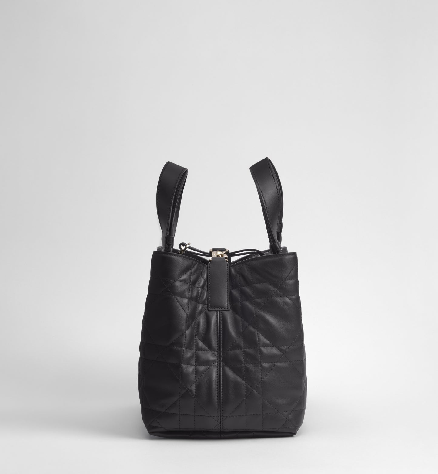 Medium Toujours Bag Black