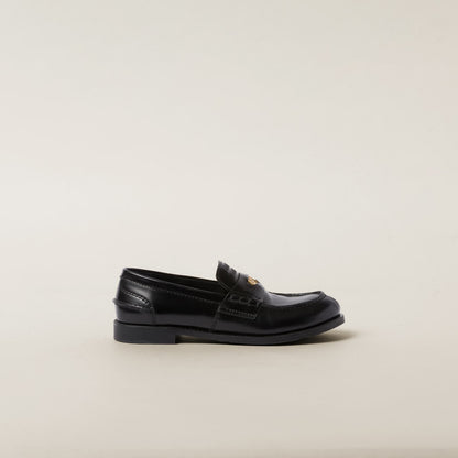 Loafer aus gebürstetem Leder in Schwarz