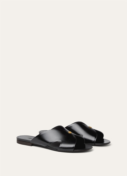 Vera Calfskin Sandals Black