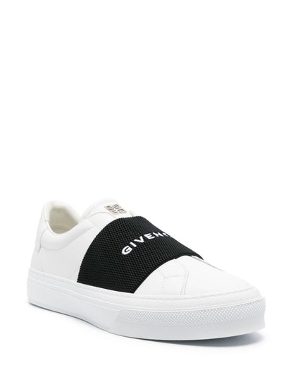 Urban-Street-Sneakers in Weiß