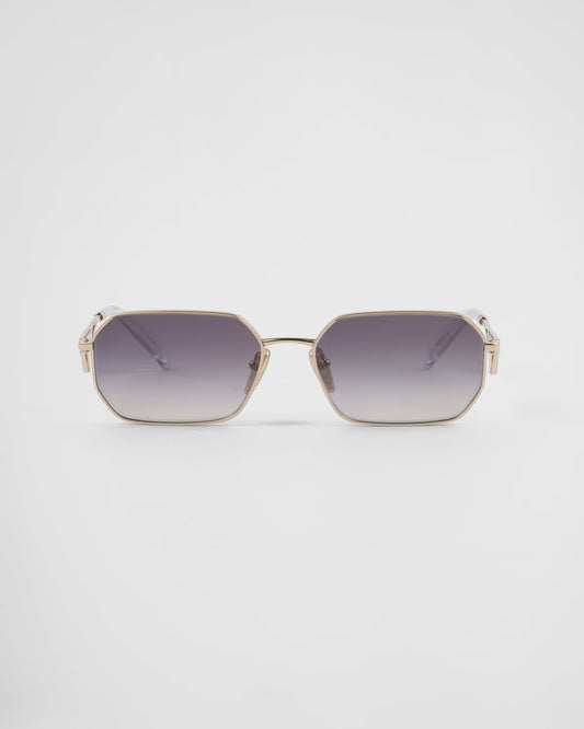 Sunglasses with triangle logo and iris-colored gradient lenses