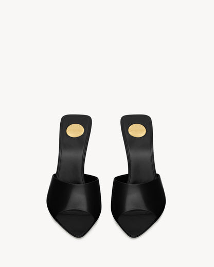 Romy Sandalen mit Absatz aus schwarzem Leder