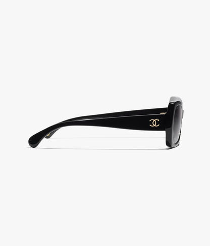 Butterfly-Sonnenbrille aus schwarzem Acetat mit grau verlaufenden Gläsern