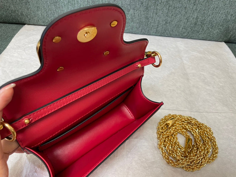 Locò Schultertasche aus Kalbsleder Bordeaux