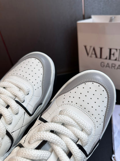 One Stud XL Low-Top-Sneaker Grau