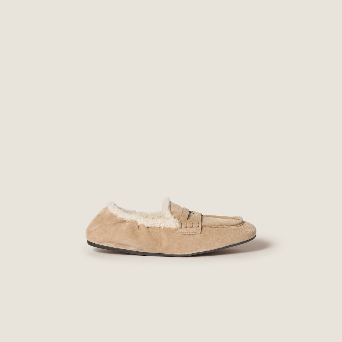 Ruches Loafer aus Wildleder in Desert