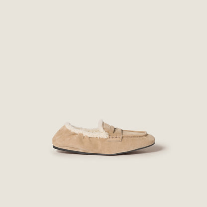 Ruches Loafer aus Wildleder in Desert