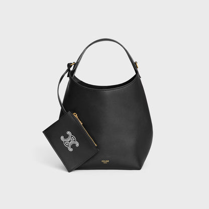Kleine Hobo-Tasche aus weichem glattem Kalbsleder in Schwarz
