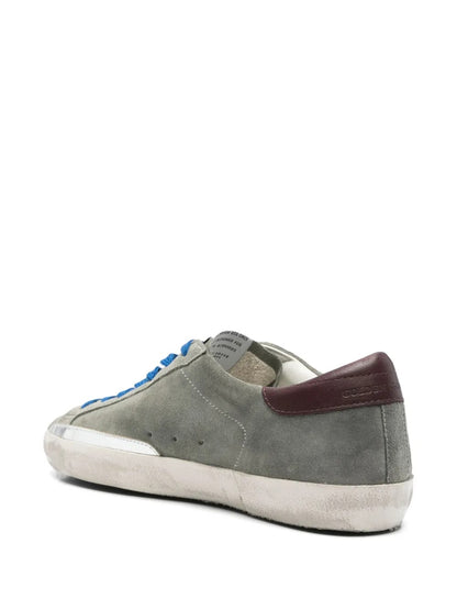 Super Star in green suede with star and burgundy heel