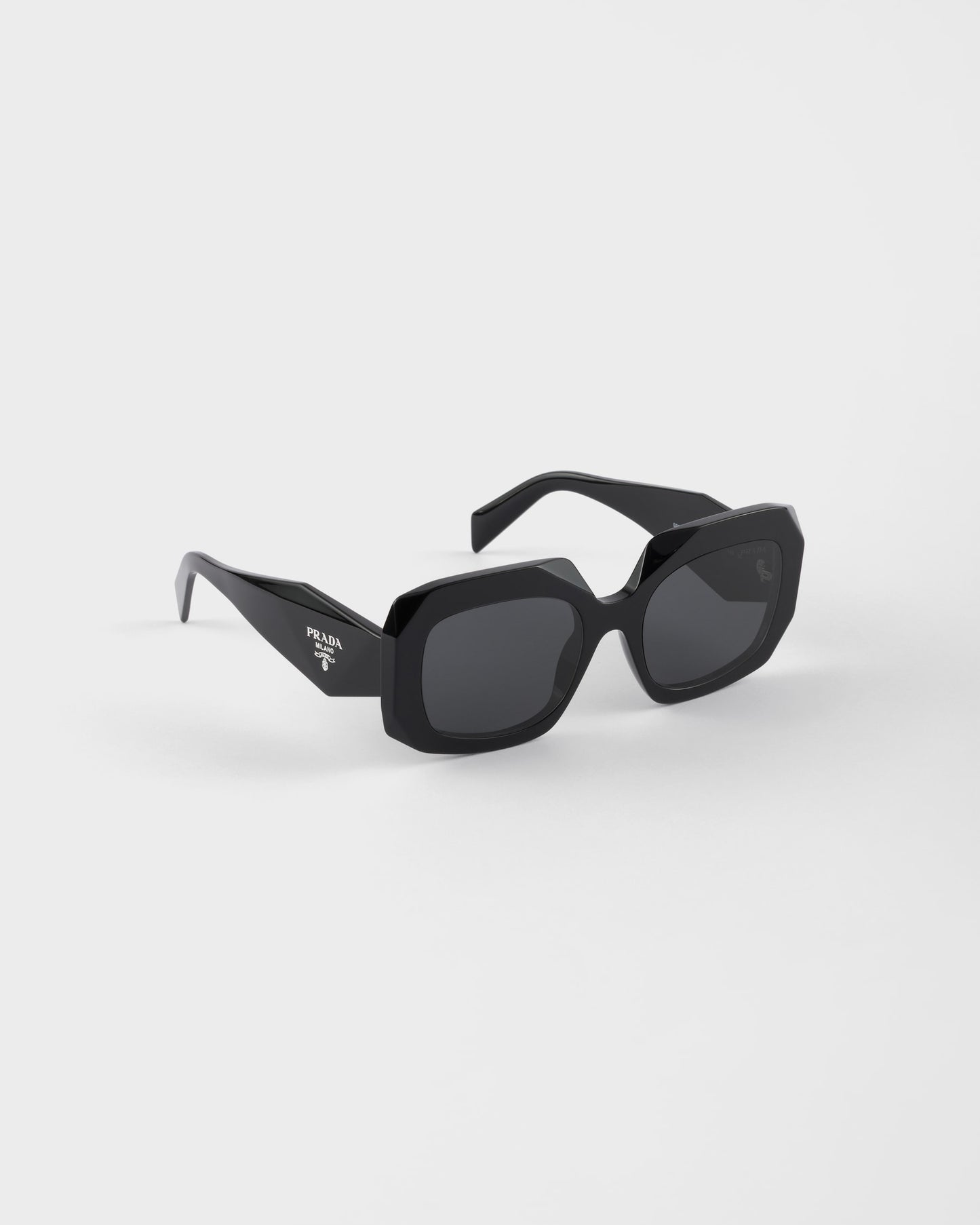 Sonnenbrille PP Symbole mit schieferfarbenen Gläsern