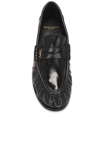 Loafer aus schwarzem Leder