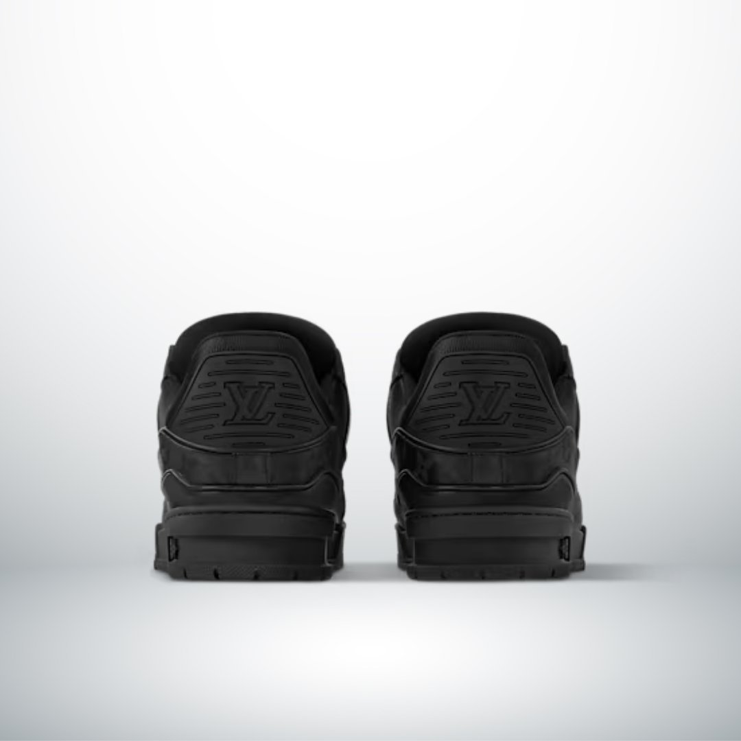 TRAINER TOTAL BLACK