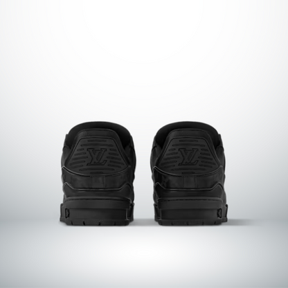 TRAINER TOTAL BLACK