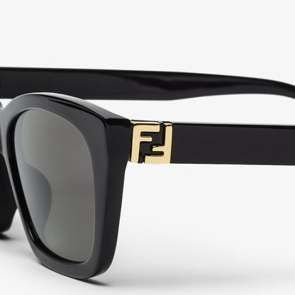 Forever Cat-Eye Sonnenbrille aus schwarzem Acetat für Damen