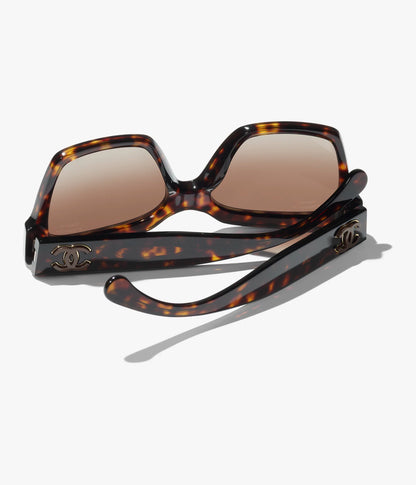 Butterfly-Sonnenbrille aus Havanna-Acetat mit braunen Gläsern