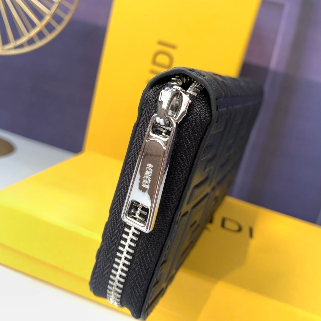 Zucca Leder Zip-Around Geldbörse Schwarz