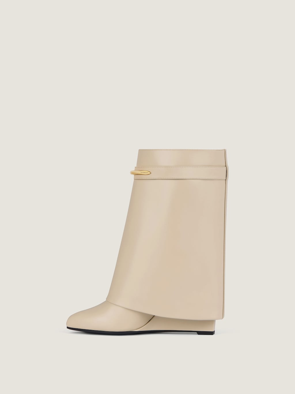 Shark ankle boots in beige leather