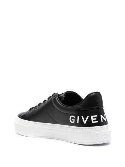 Sneakers aus Leder mit schwarzem Logoprint