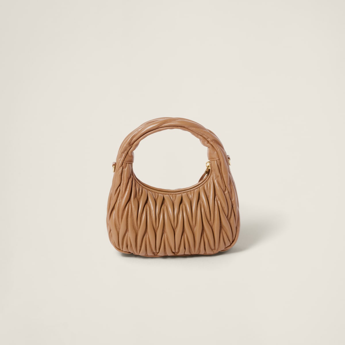 Hobo bag Wander small made of matelassed nappa leather in caramel