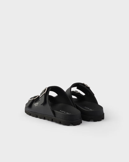 Slider-Sandalen aus schwarzem Gummi