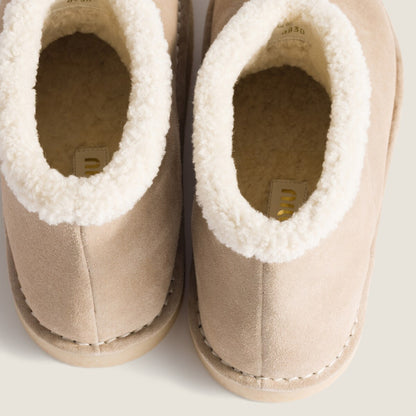 Stiefeletten aus Wildleder und Lammfell in Beige