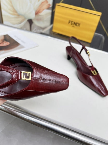 Kitten-heel pumps in Bordeaux leather with FF buckles in gold