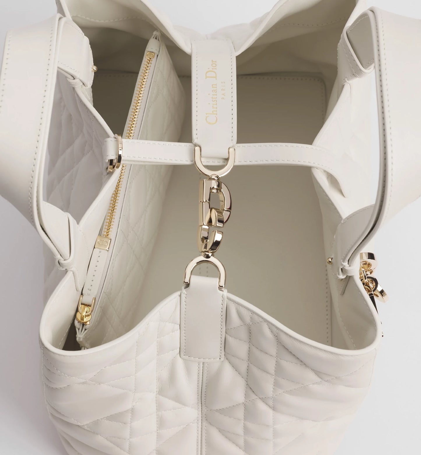 Medium Toujours Tasche Latte