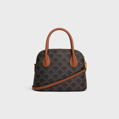 Honorine Teen Tasche aus Triomphe-Canvas und Kalbsleder in Cognac