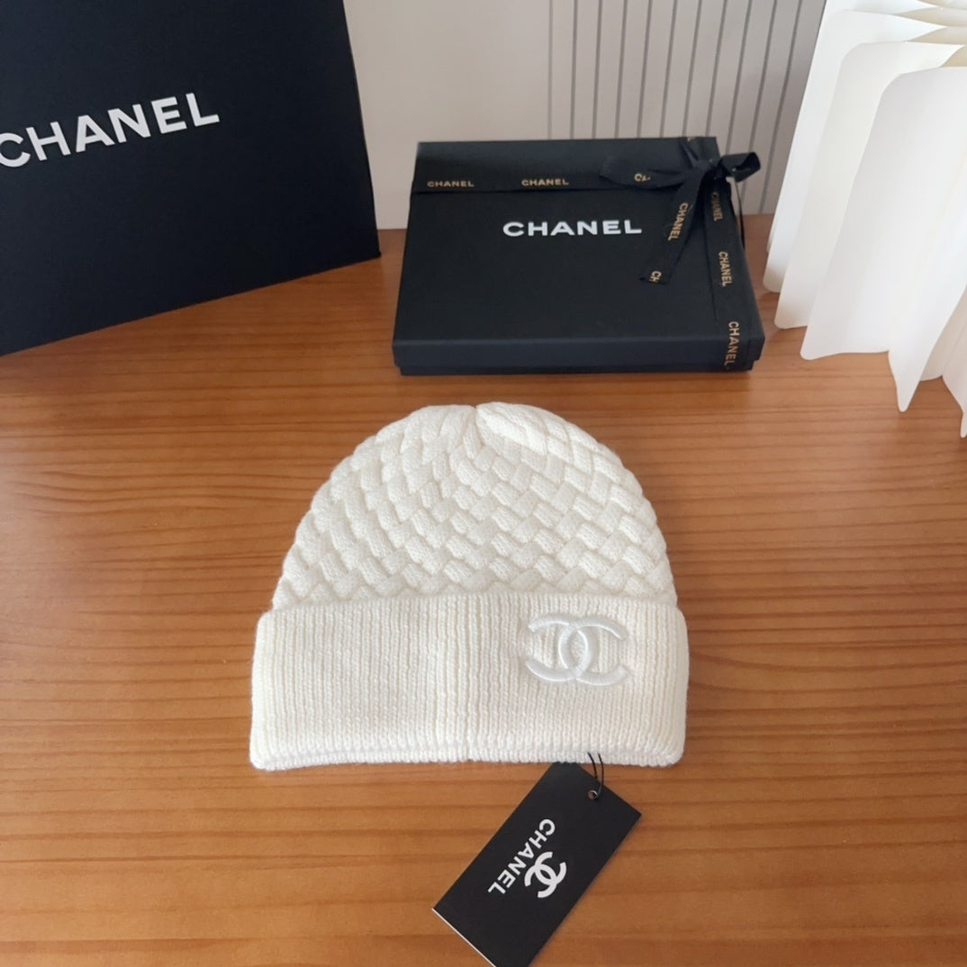 Cashmere hat