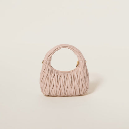 Hobo bag Wander small made of matelassed nappa leather in powder pink