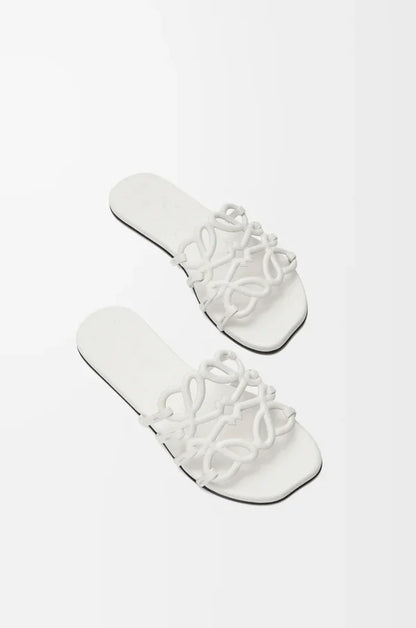 Slide Anagram Petal in soft leather White