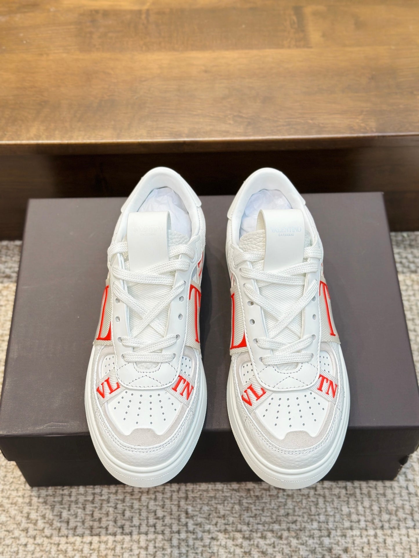 VL7N Sneakers aus Leder Weiß/Rot