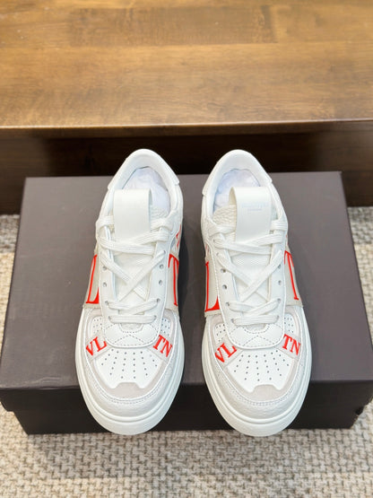 VL7N Sneakers aus Leder Weiß/Rot