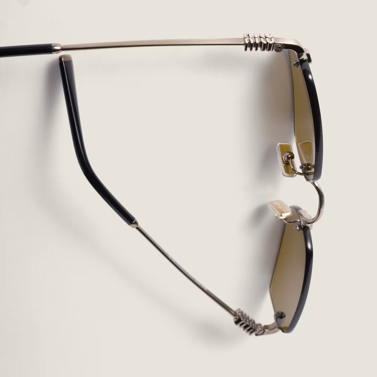 Sonnenbrille mit rechteckigen Gläsern Lodengrüne