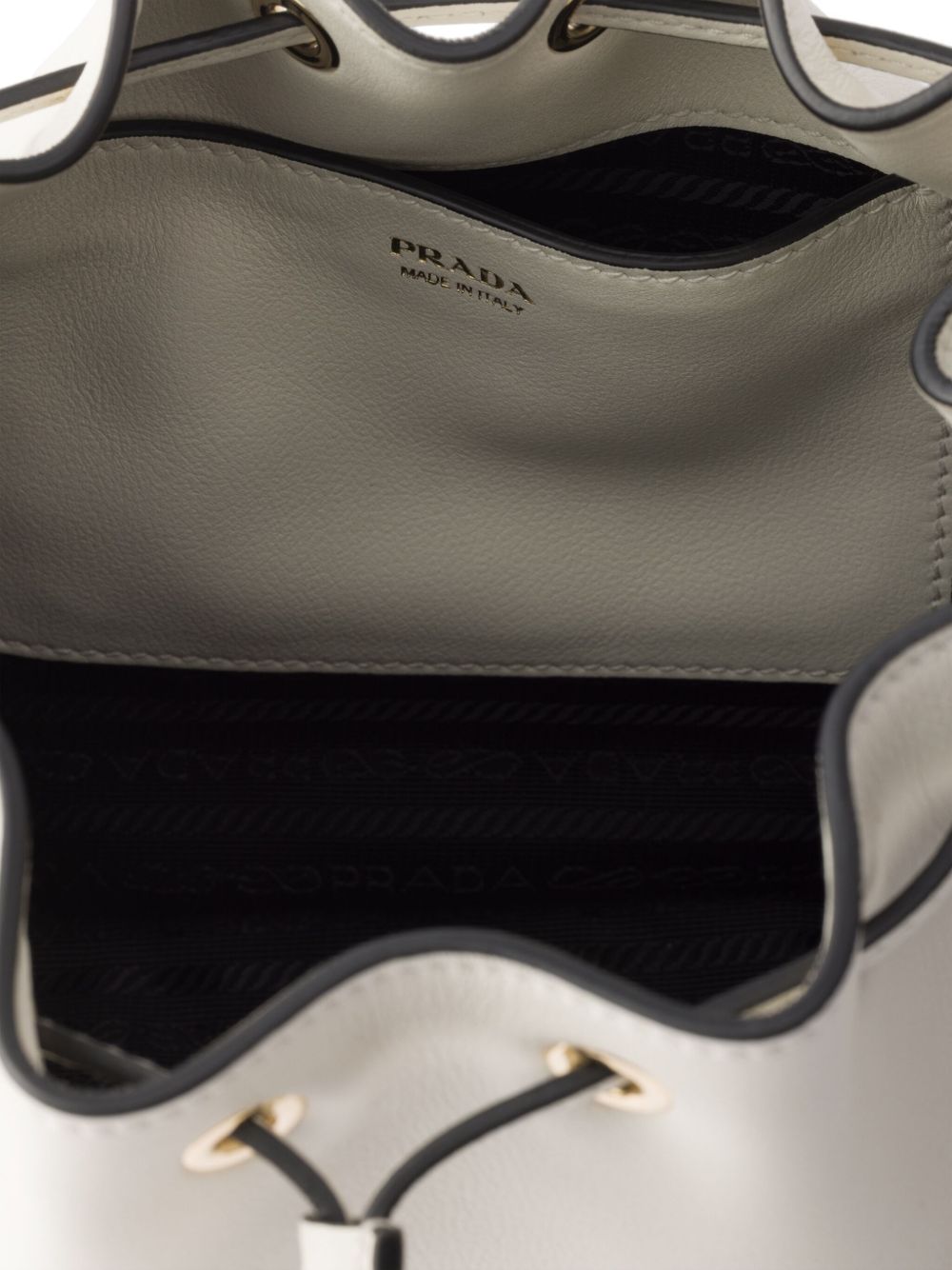 Small white leather bucket bag
