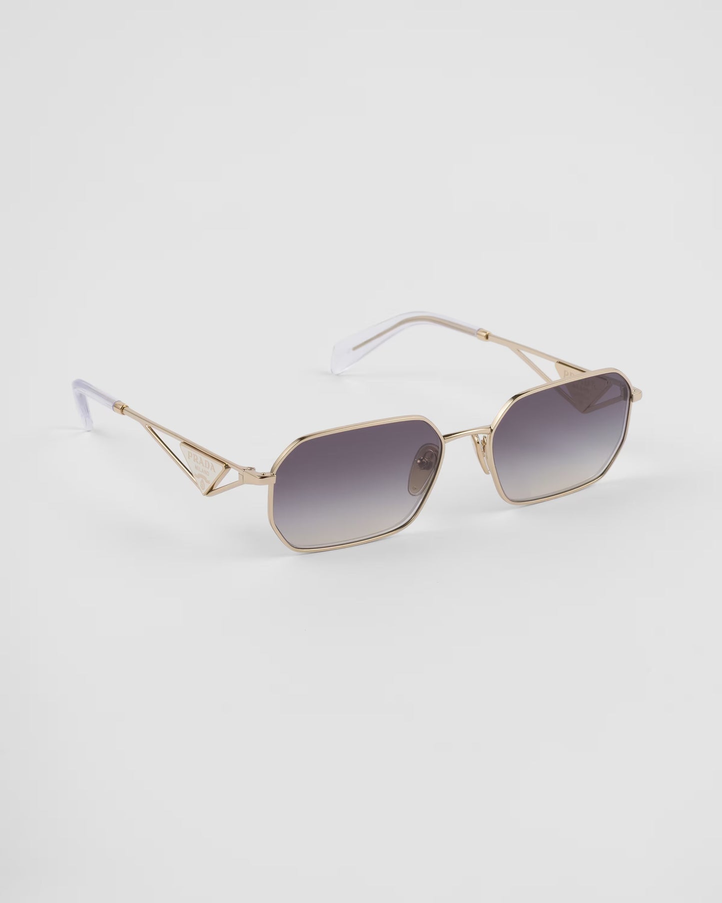 Sonnenbrille mit Dreieckslogo und irisfarbenen Verlaufsgläsern