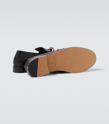 Astaire Knot Loafer aus glattem Leder Schwarz mit silberfarbener Schnalle
