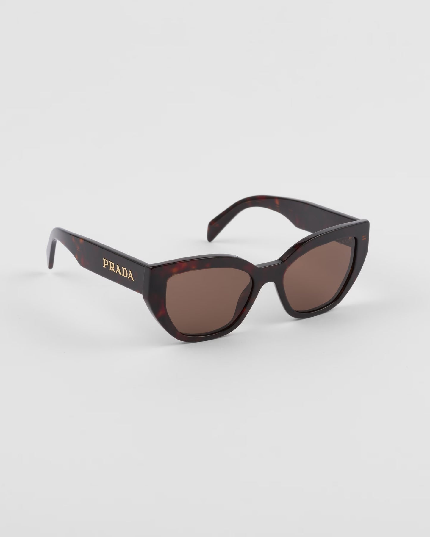 Sonnenbrille cat-eye mit Logo in Kaffeebraun
