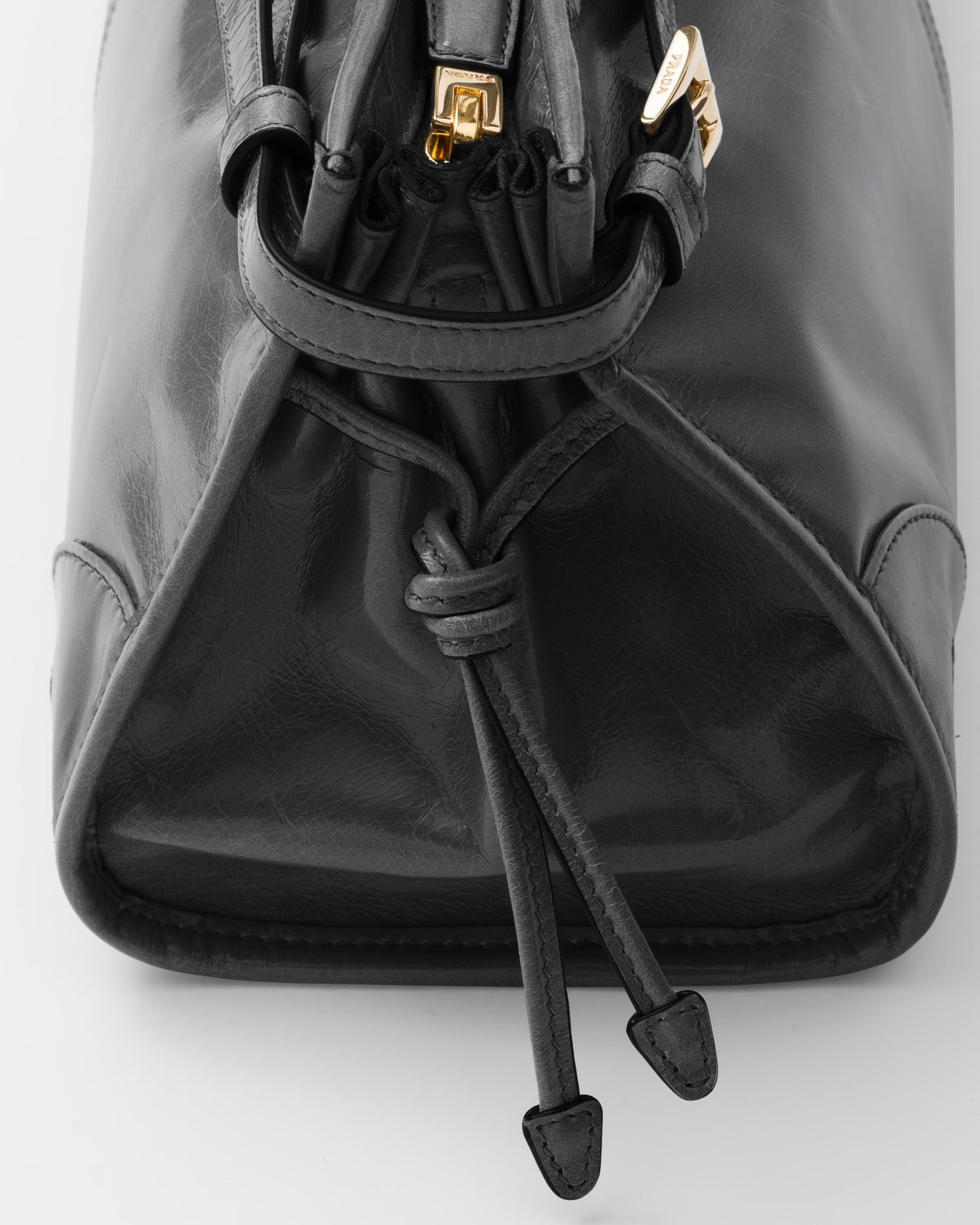 Bonnie Mittelgroße Handtasche aus Leder Schwarz