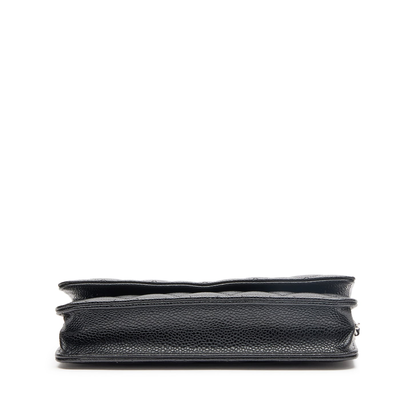 Schwarze Geldbörse mit Kette und silberfarbenem Logo