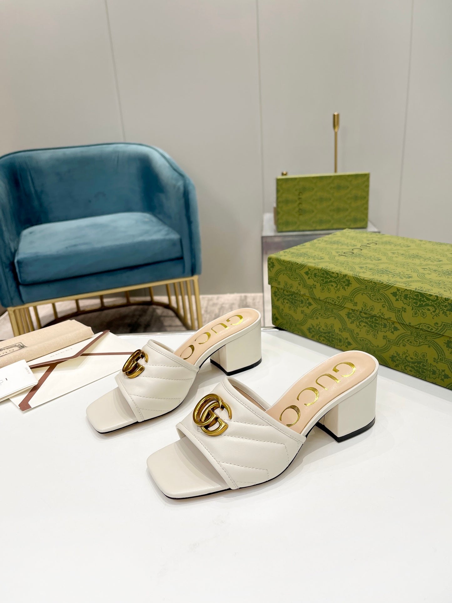 Sandalen Slide Doppel G Weiß