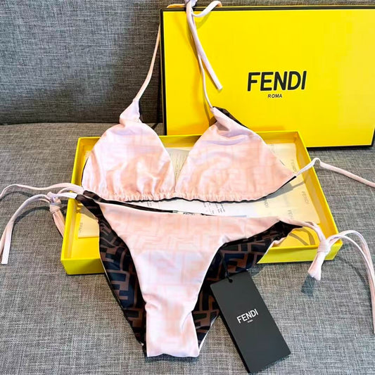 Triangel-Bikini mit FF-Logomuster Pastellfarben